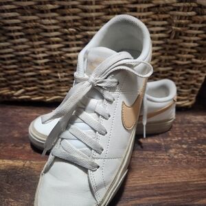 Nike Women's White and Tan Sneakers